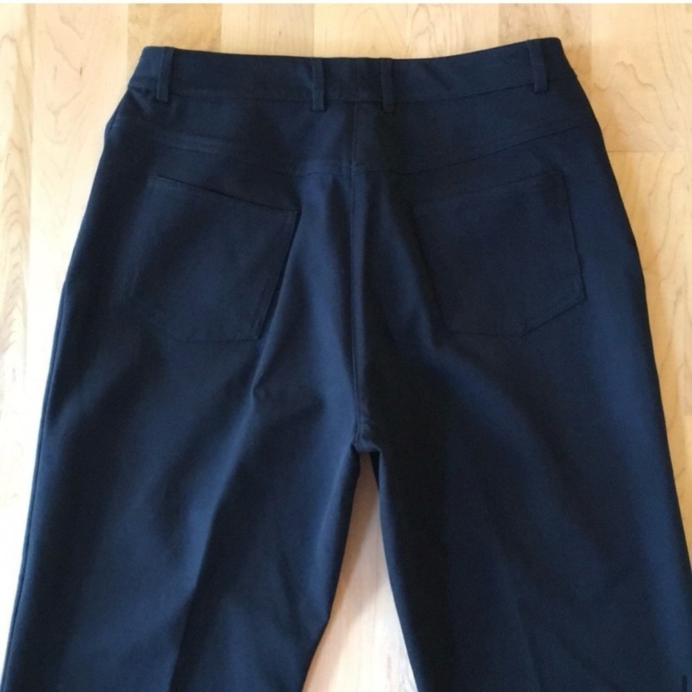 St. John Sport black denim jeans - Picture 8 of 11
